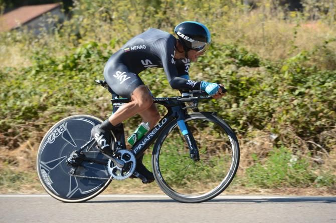 Sergio Henao (Sky) in action during the stage 11 time trial at the Vuelta
