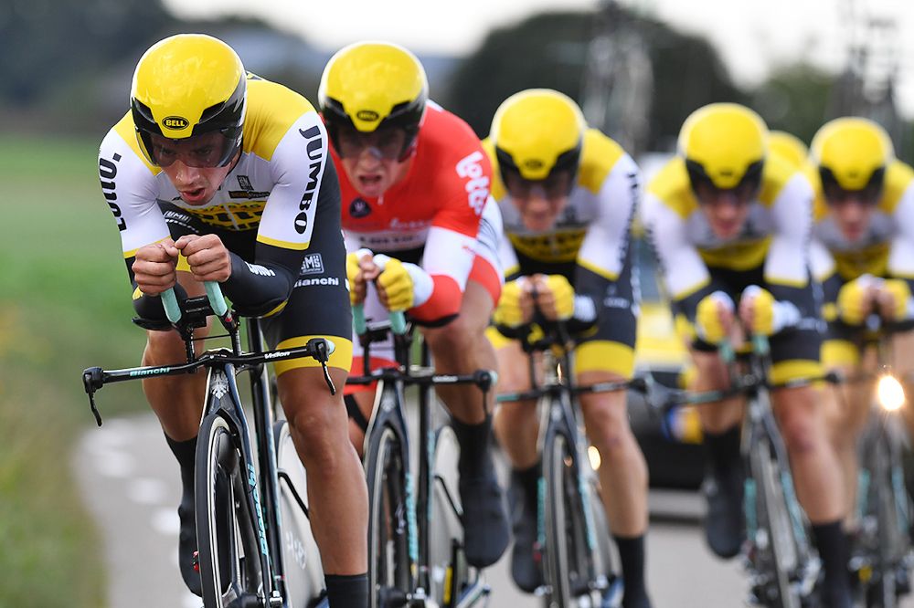 LottoNL-Jumbo in action during the Eneco team time trial