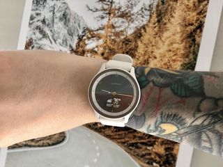 Garmin on sale vivomove style