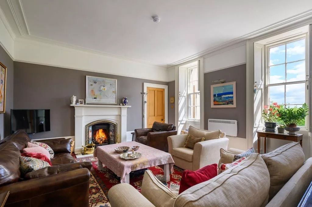 The sitting room at Allardice castle. Bright and spacious with a nice tall ceiling