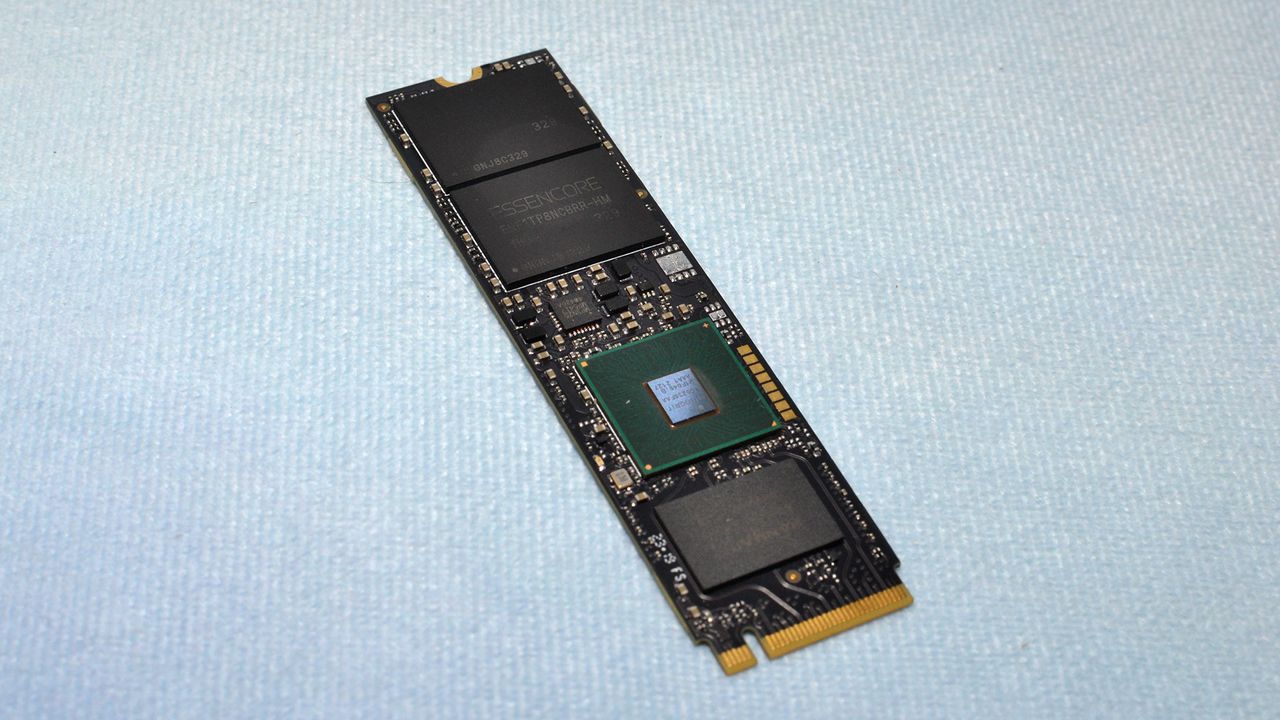 Klevv CRAS C930 2TB SSD