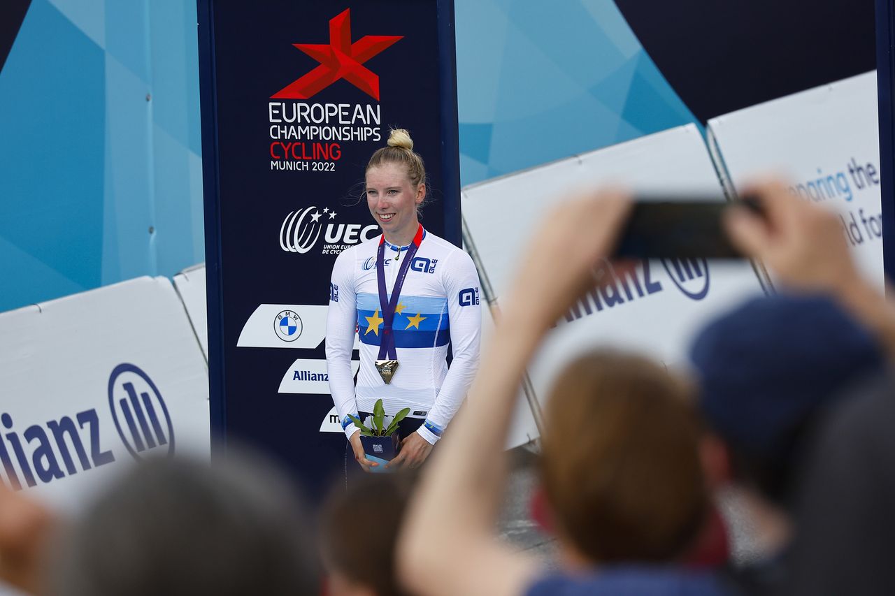 European Championships Munich 2022 - 2022 UEC Road Elite European Championships - Women's Road Race - 21/08/2022 - Lorena Wiebes (NED) - photo Luca Bettini/UEC/SprintCyclingAgency&Acirc;&copy;2022