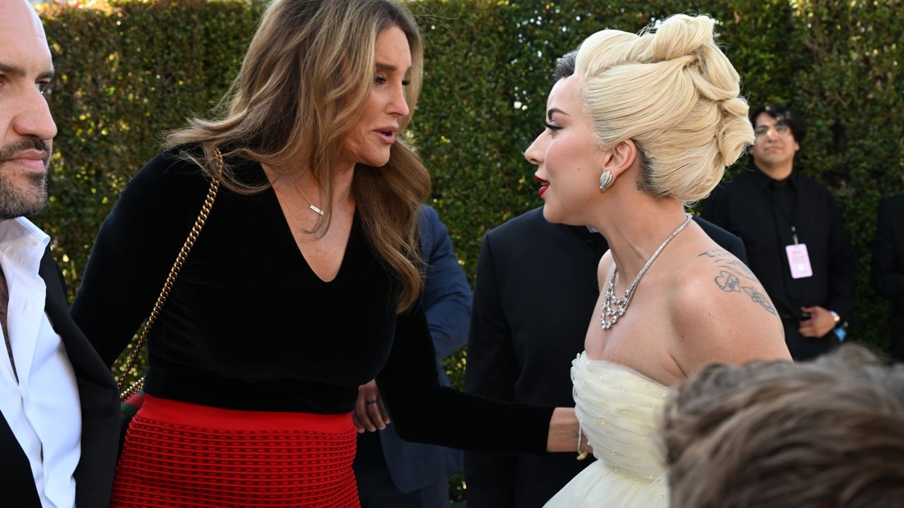 Elton John AIDS Foundation&#039;s 30th Annual Academy Awards Viewing Party - Red Carpet