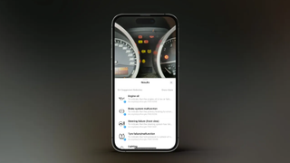 iOS 17 identifying warning lights on a car dashboard