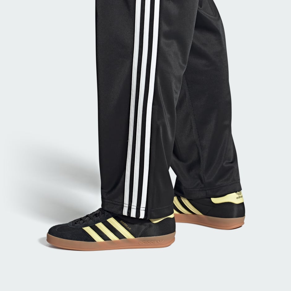 Gazelle Indoor Shoes