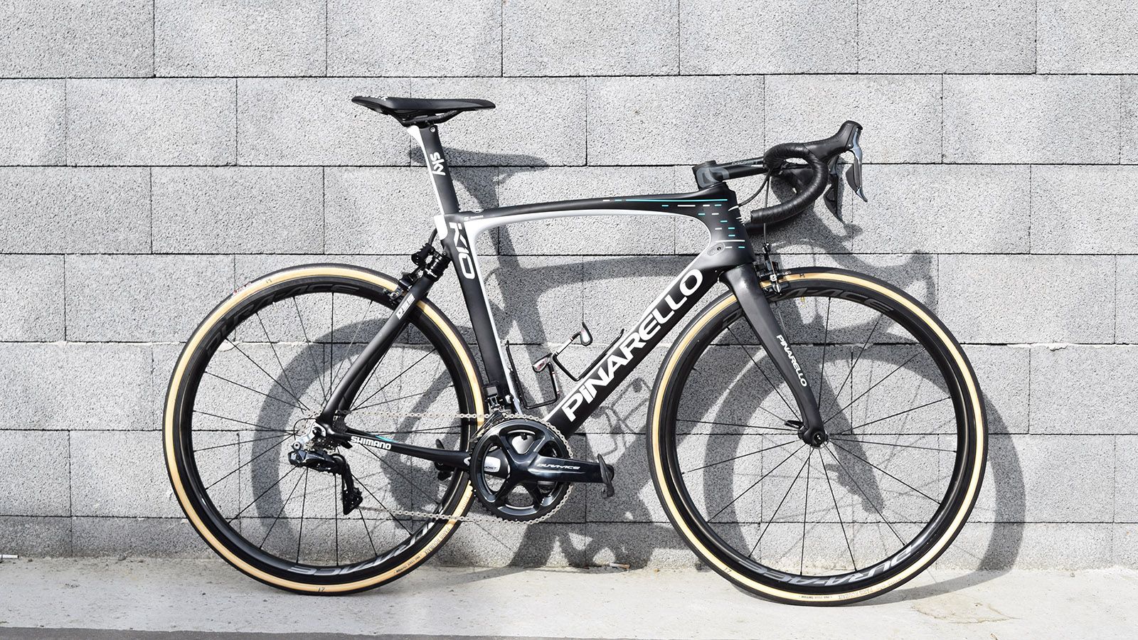 Geraint Thomas' Pinarello Dogma K10 for Paris-Roubaix - Gallery