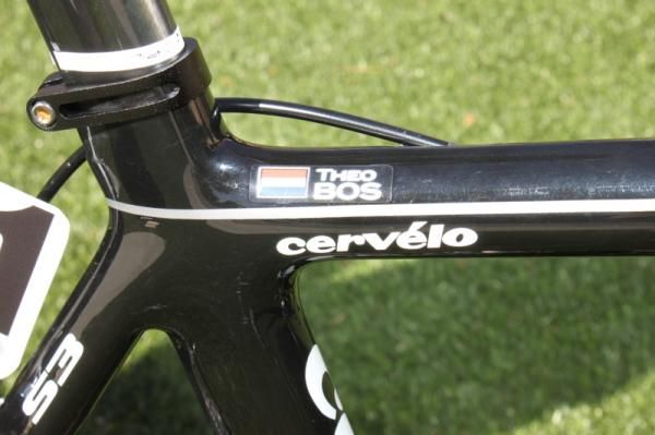 One Bos bike.