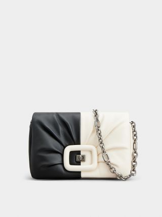 Roger Vivier Viv' Choc Bag in Leather