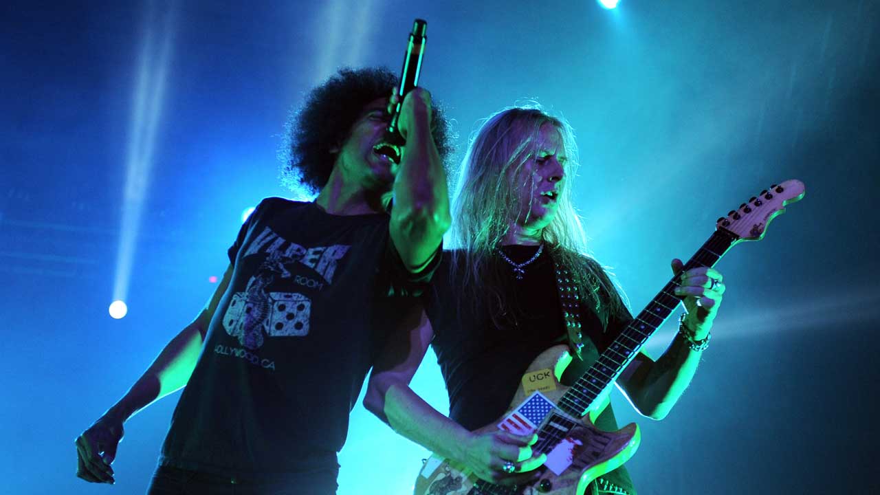 William DuVall and Jerry Cantrell onstage