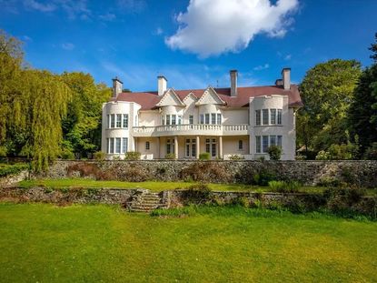 The Edwardian Mansion In Between Two Of Scotland's Greatest Links