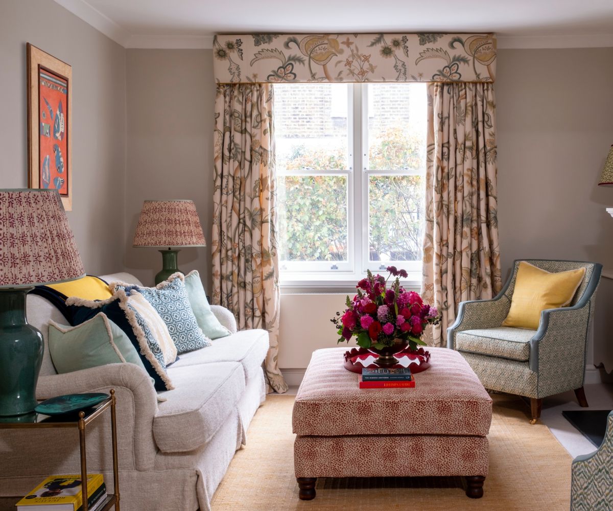 5 living room design mistakes you must avoid | Homebuilding