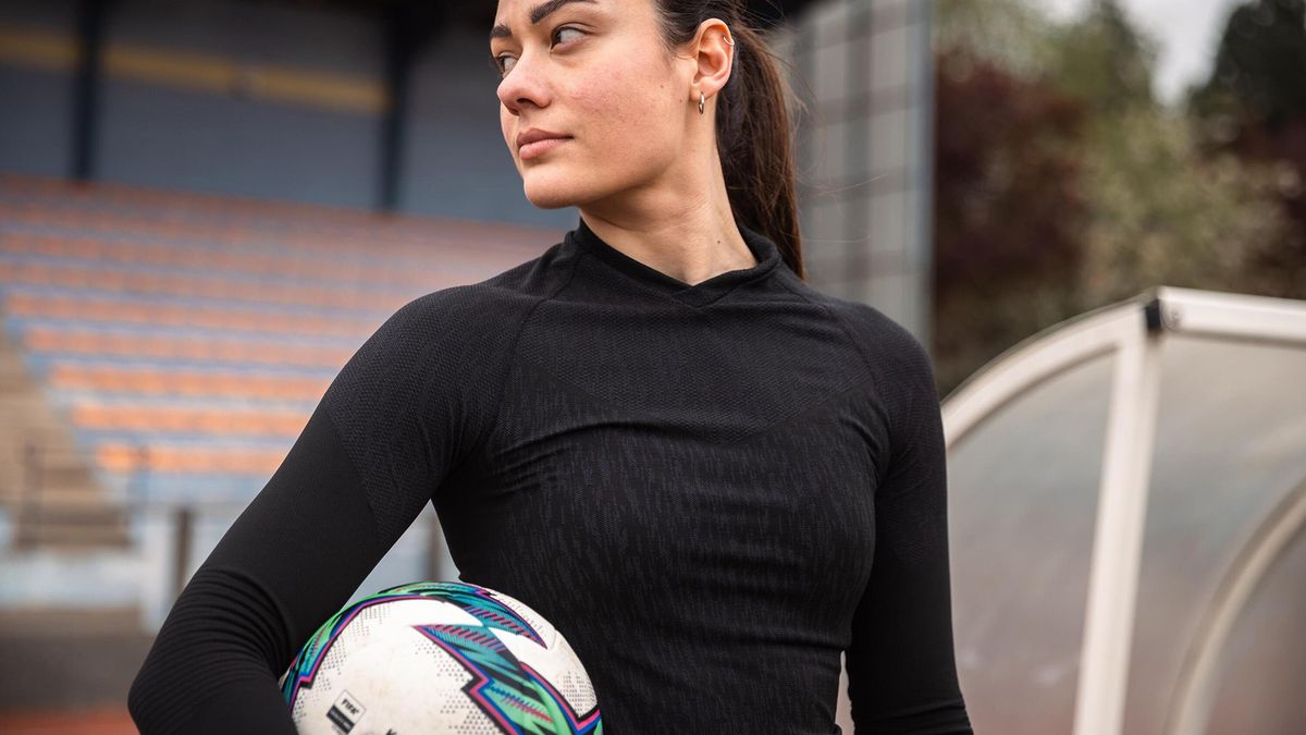 Can this base layer inspired by sharks give you the competitive edge