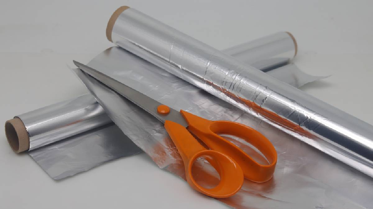 Aluminium foil and scissors