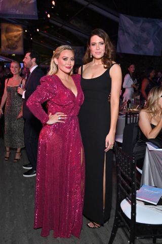 Mandy Moore and Hilary Duff