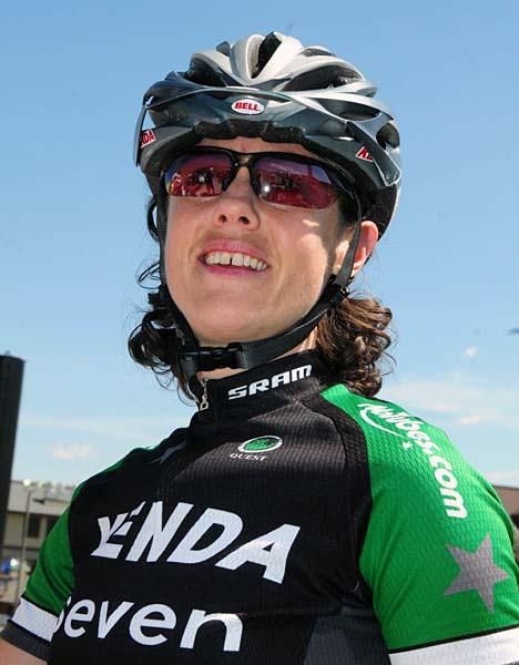 Defending champion Mary McConneloug (Kenda-Seven-No Tubes)