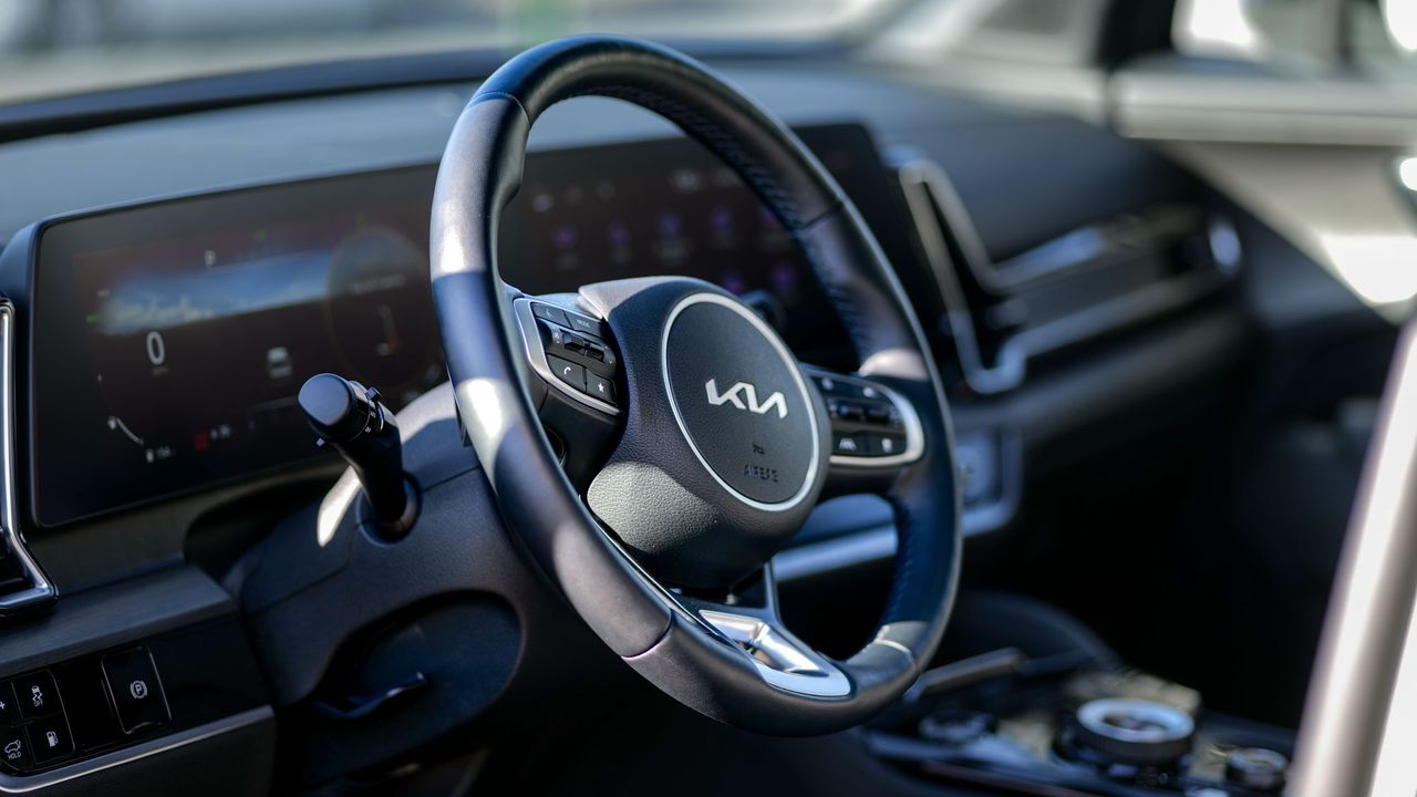 2024 Kia Sportage PHEV X-Line Prestige.