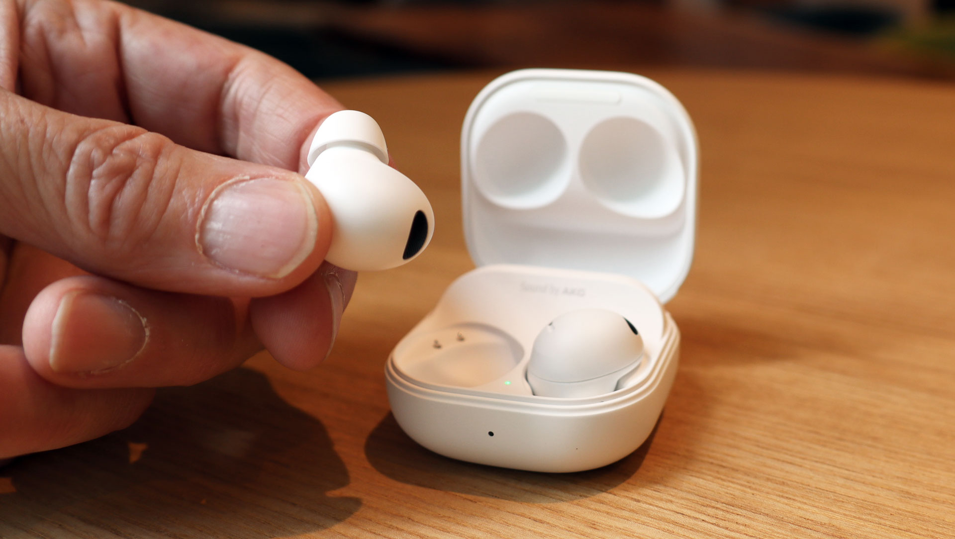 Samsung Galaxy Buds Pro hands-on -  news