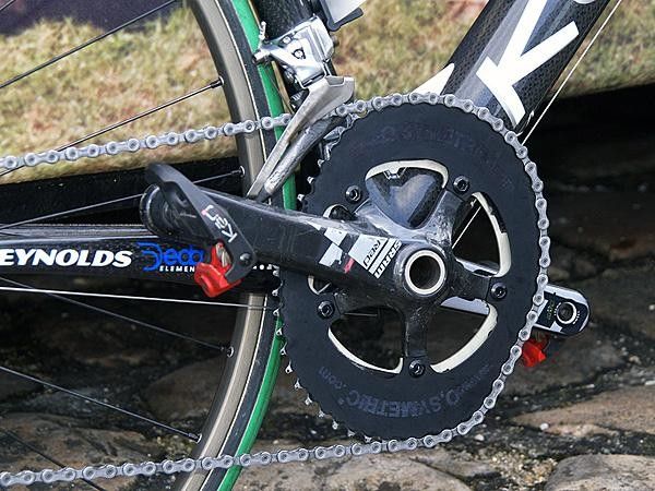 Agritubel's Geoffroy Lequatre fitted his machine with O.symetric chainrings.