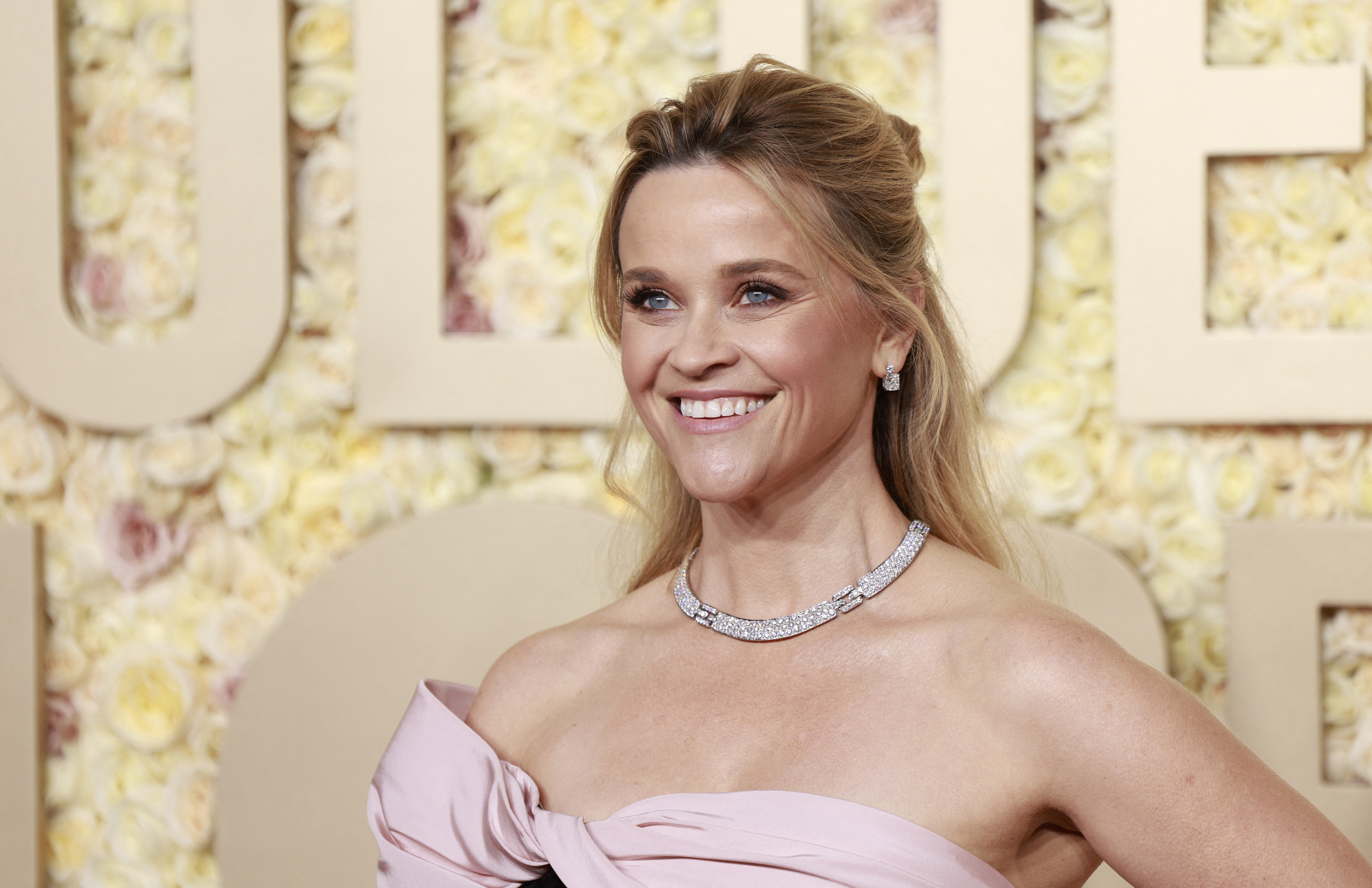 US actress Reese Witherspoon arrives for the 81st annual Golden Globe Awards at The Beverly Hilton hotel in Beverly Hills, California, on January 7, 2024. (Photo by Michael TRAN / AFP)