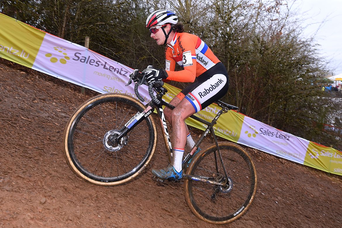 The climb forces Marianne Vos out of the saddle