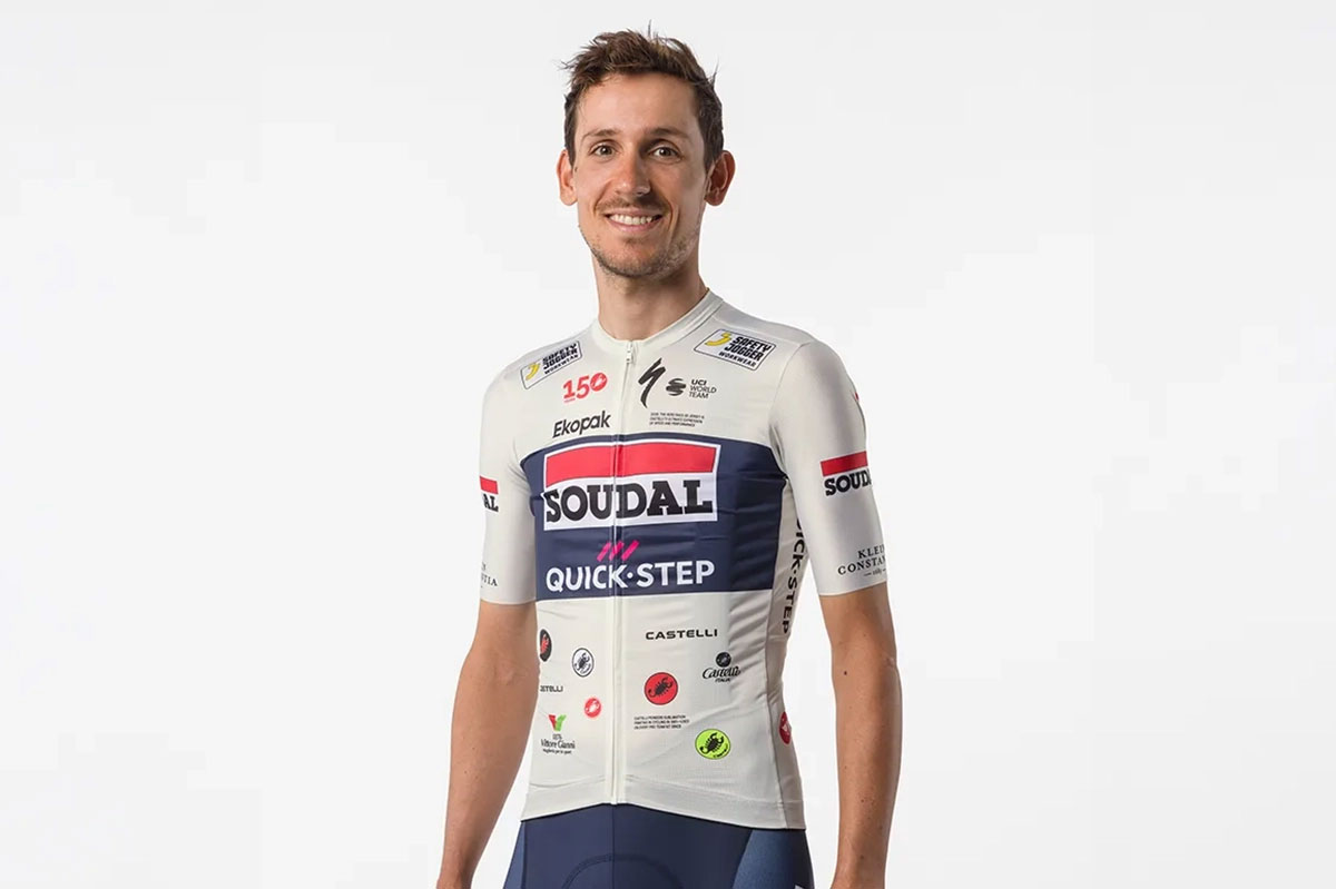 Soudal-QuickStep special edition Giro d'Italia 2026 Castelli kit
