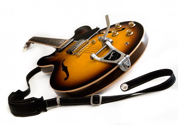 Screwless Bigsby Installations with Towner Vibrato Guitar Systems