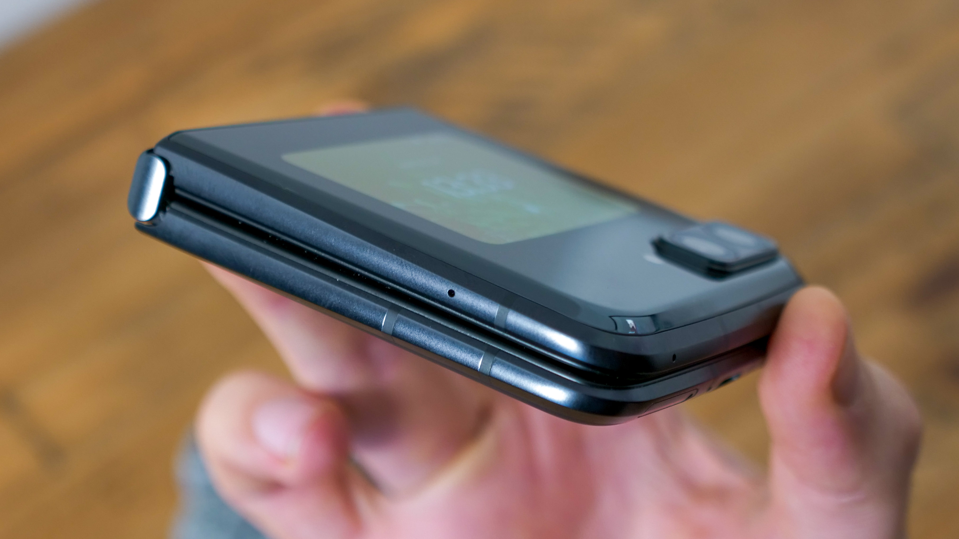 Motorola Razr's biggest tech leap might not be its foldable display
