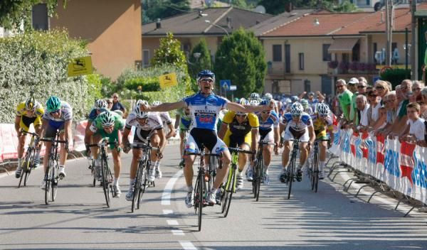 Daniel Aldegheri wins the sprint at the U23 Medaglia d&Otilde;Oro Marmisti Valpanten