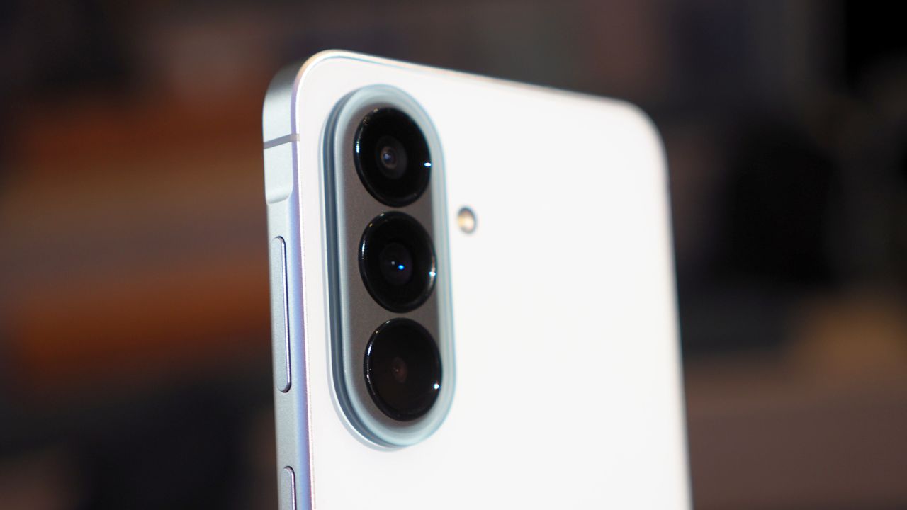 Samsung Galaxy A57