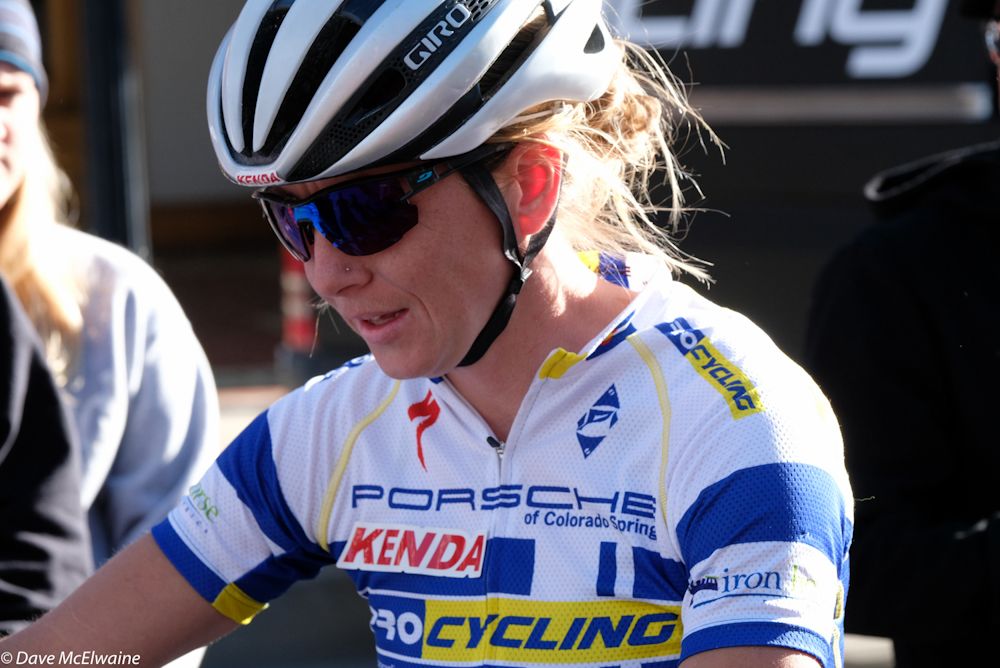 Amy Beisel (Liv-Ridebiker) at the starting line