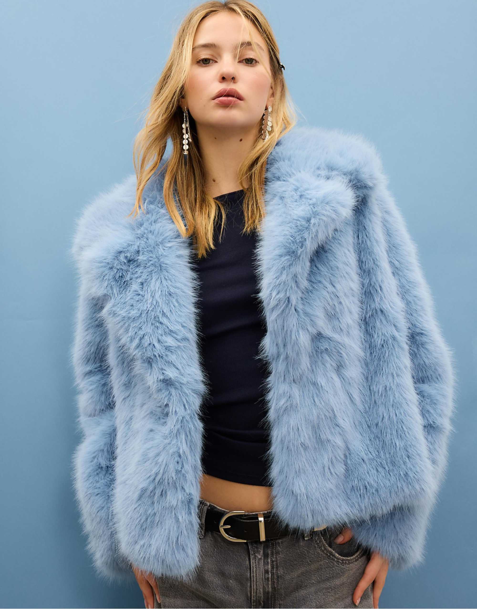 Stradivarius Faux Fur Jacket With Lapel in Royal Blue