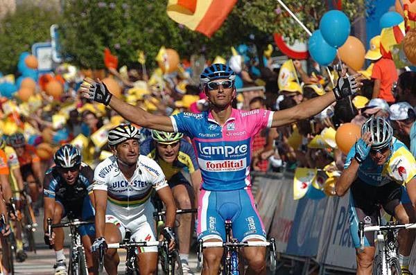 Petacchi is kicking himself for losing a sprint tailor-made for his abilities