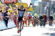 Zdenek Stybar wins stage 6 of the Tour de France.