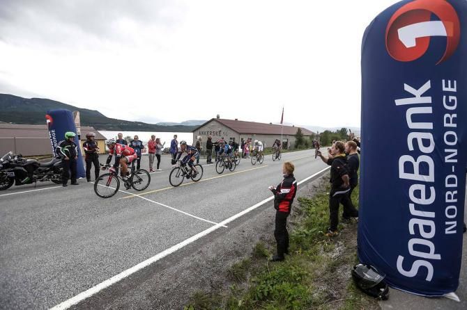Thor Hushovd (BMC) won the day's first intermediate sprint