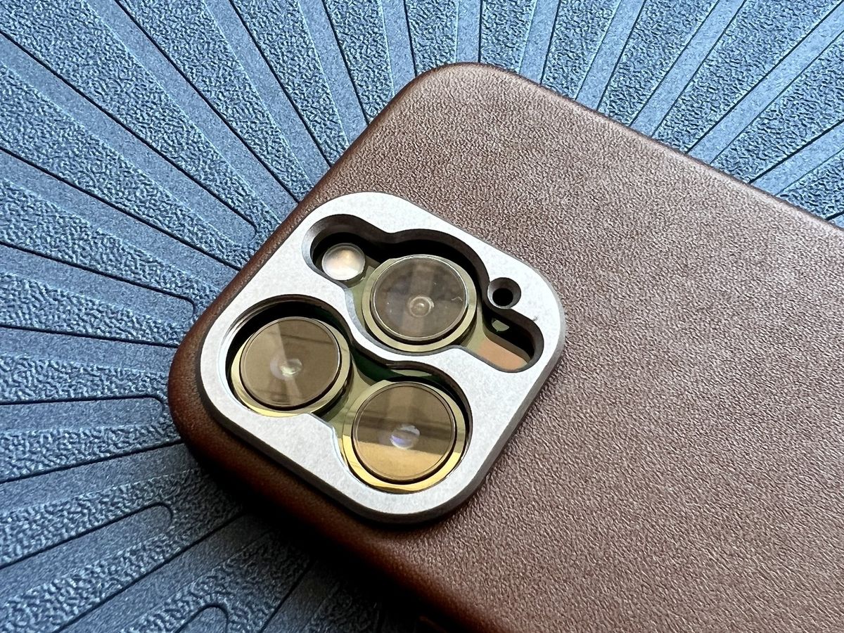 Sandmarc Pro Leather Iphone Case Magsafe 13 Pro Brown Camera