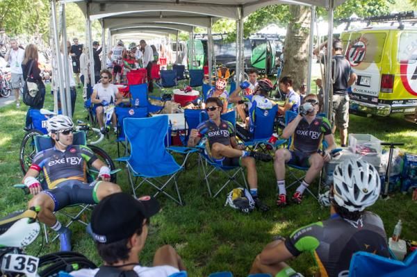 Riders wait for the start.