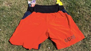 Gore R7 2in1 Shorts with gels in pockets