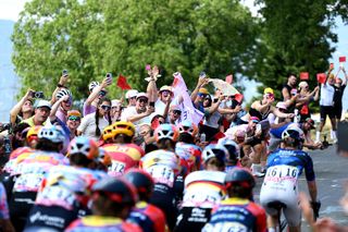Tour de France Femmes stage 1 LIVE: The peloton chase the attackers before Lausanne uphill finish