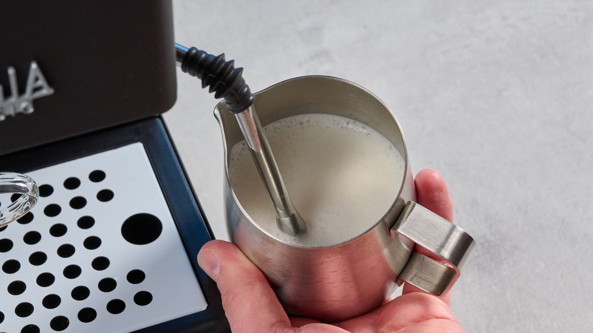 The Gaggia Classic E24 Evo Pro steaming milk