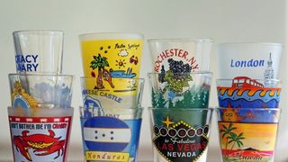 Drinkware, Glass, Highball glass, Barware, Cup, Tumbler, Cup, Beer glass, Plastic, Pint glass,