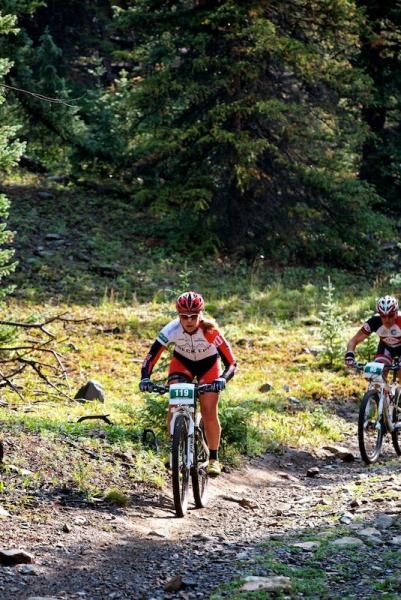 Women's solo six-day race leader, Amanda Carey (Kenda)