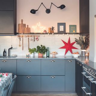 Grey kitchen with drawers and white worktop