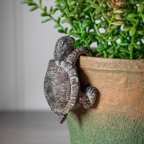 Cedar &amp;amp; Sage Set of 2 Timmy Tortoise Pot Hangers