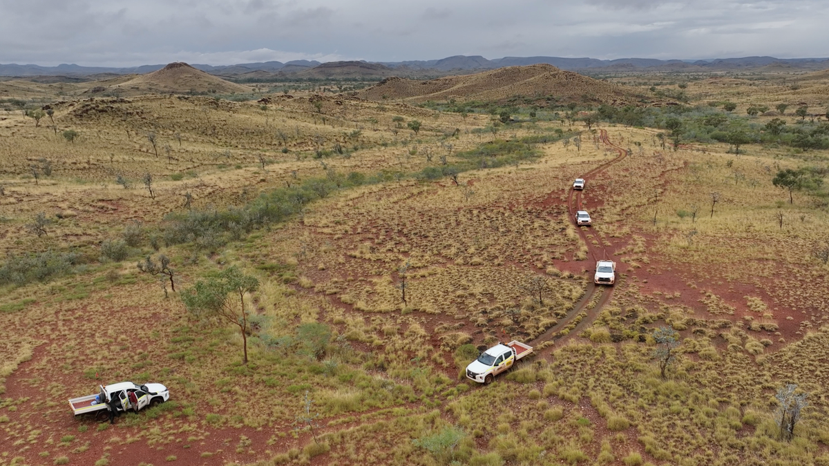 Members of NASA&#039;s Mars Exploration Program, the European Space Agency, the Australian Space Agency, and the Australian Commonwealth Scientific and Industrial Research Organization are in Western Australia&#039;s Pilbara region to investigate &quot;stromatolites,&quot; the oldest confirmed fossilized lifeforms on Earth. They discuss the importance of geological context when choosing sampling sites and ensuring the integrity of a sample&#039;s biological origin while considering plans for future missions to bring Mars samples to Earth.