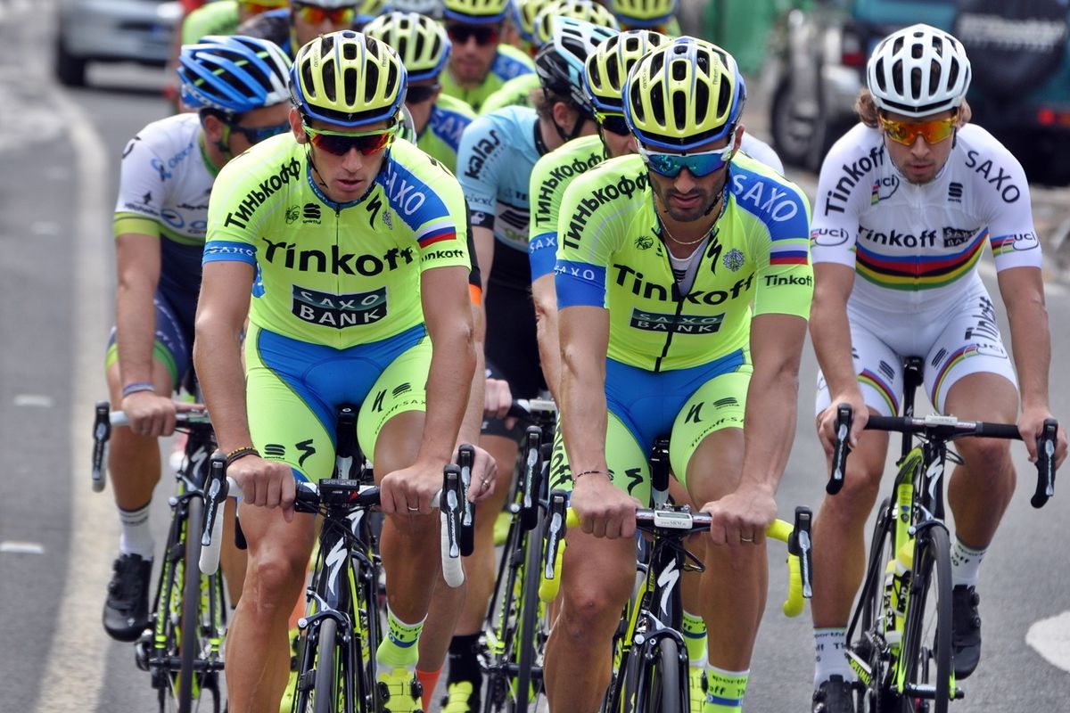 Roman Kreuziger and Daniele Bennati chatting