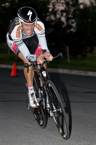 Rory Sutherland (UnitedHealthcare) blazes past and into third place on the day