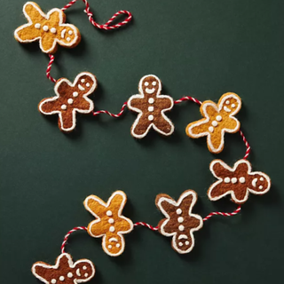 Christmas decorations from Anthropologie gingerbread garland