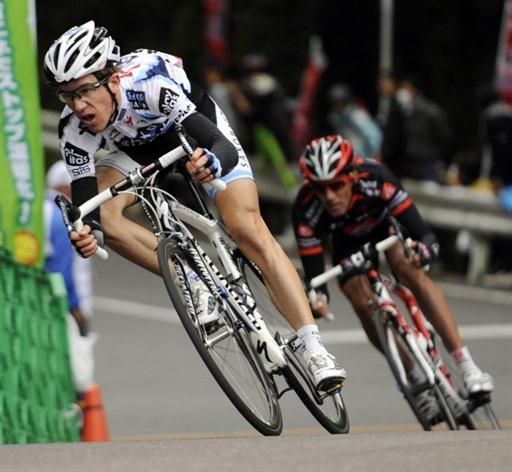 Chris Anker S&oslash;rensen (Saxo Bank) on his way to victory.