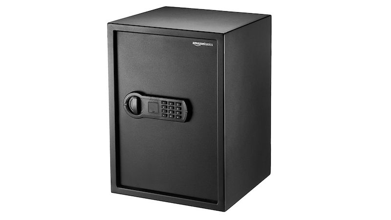 Brankas rumah hitam Amazon Basics