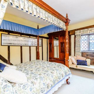 bedroom with vintage bed